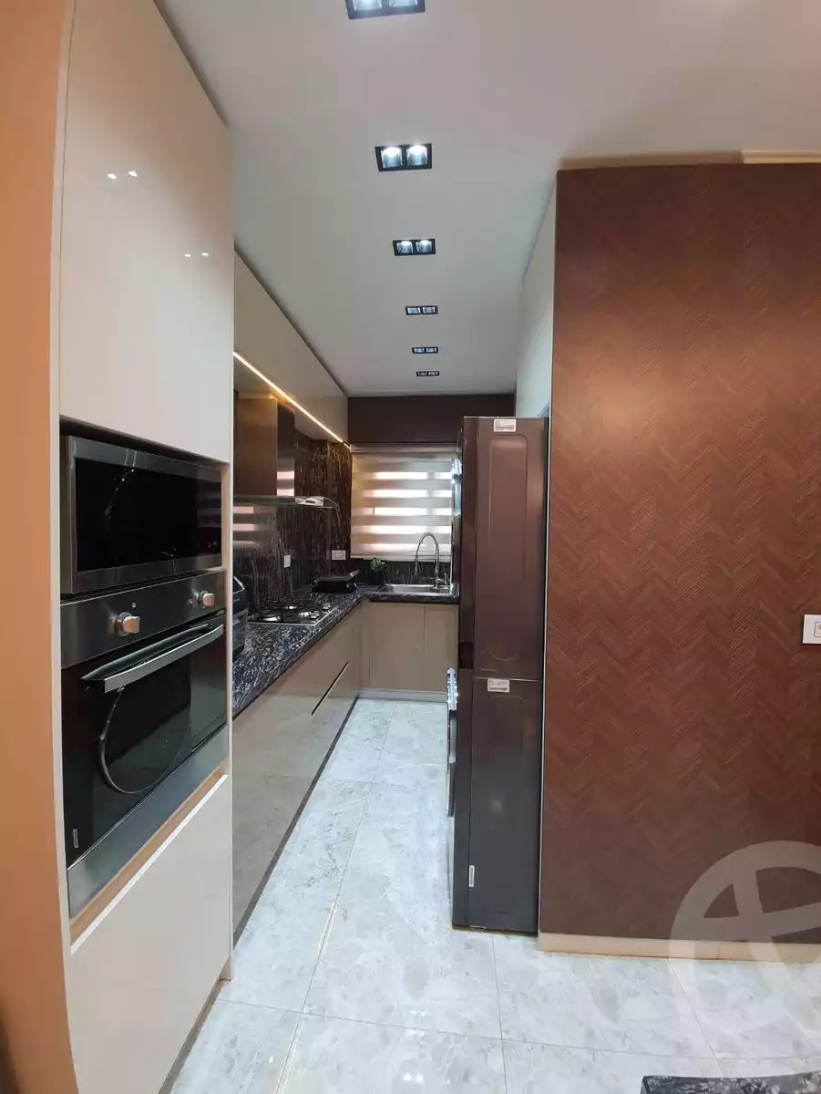 https://aqarmap.com.eg/en/listing/5952555-for-sale-cairo-mokattam-compounds