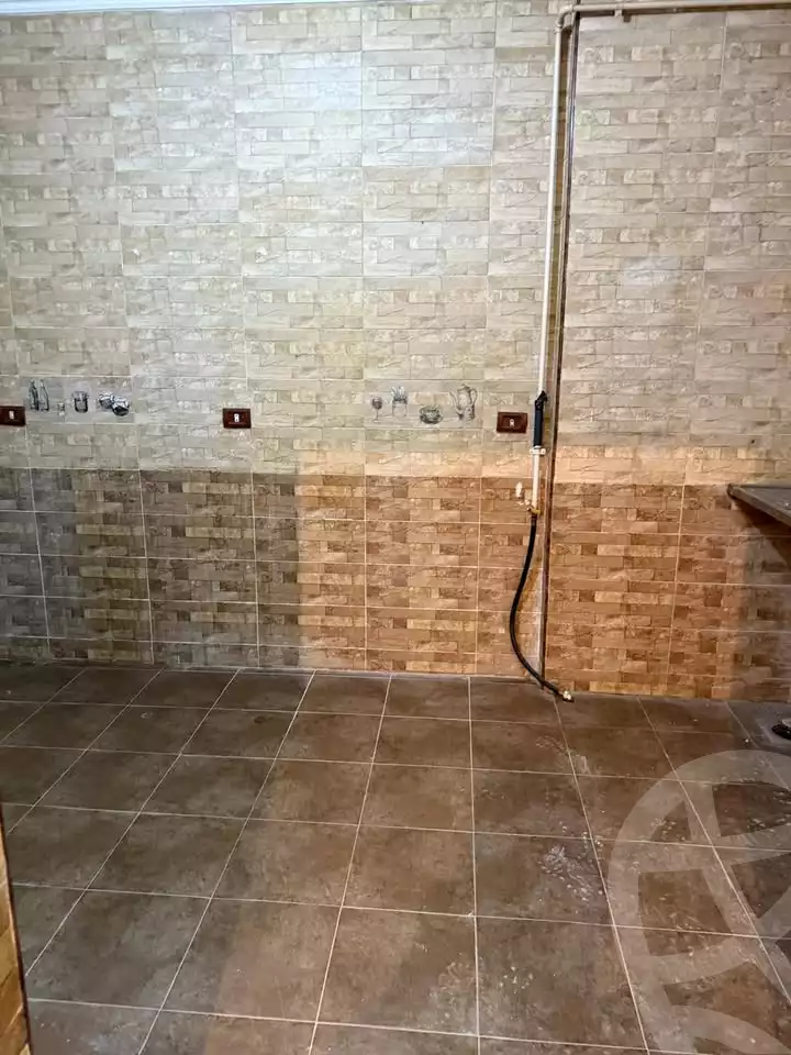 https://aqarmap.com.eg/en/listing/5952999-for-rent-cairo-mokattam-el-hadabah-el-wosta-rd-lmbhth