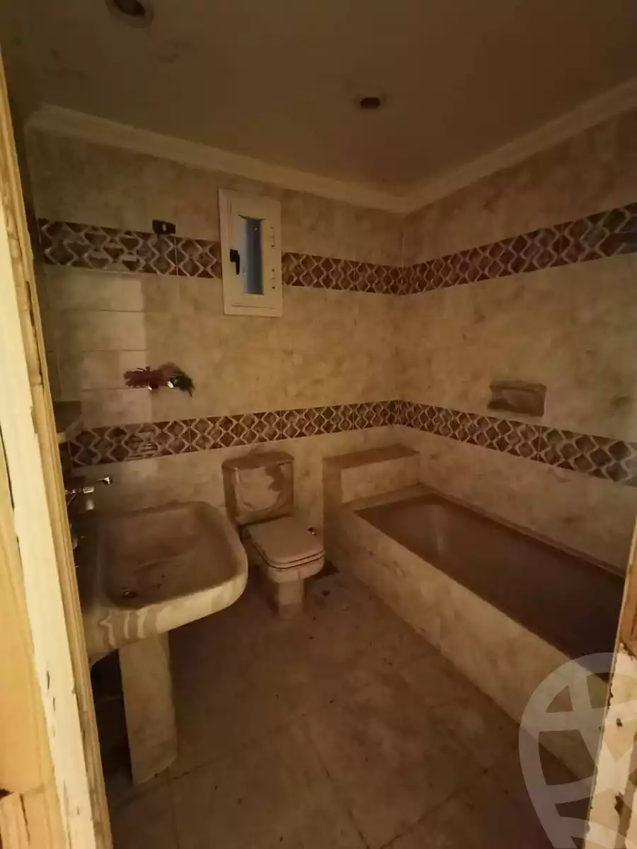 https://aqarmap.com.eg/en/listing/5953046-for-sale-cairo-madinat-el-salam-al-teroli-st