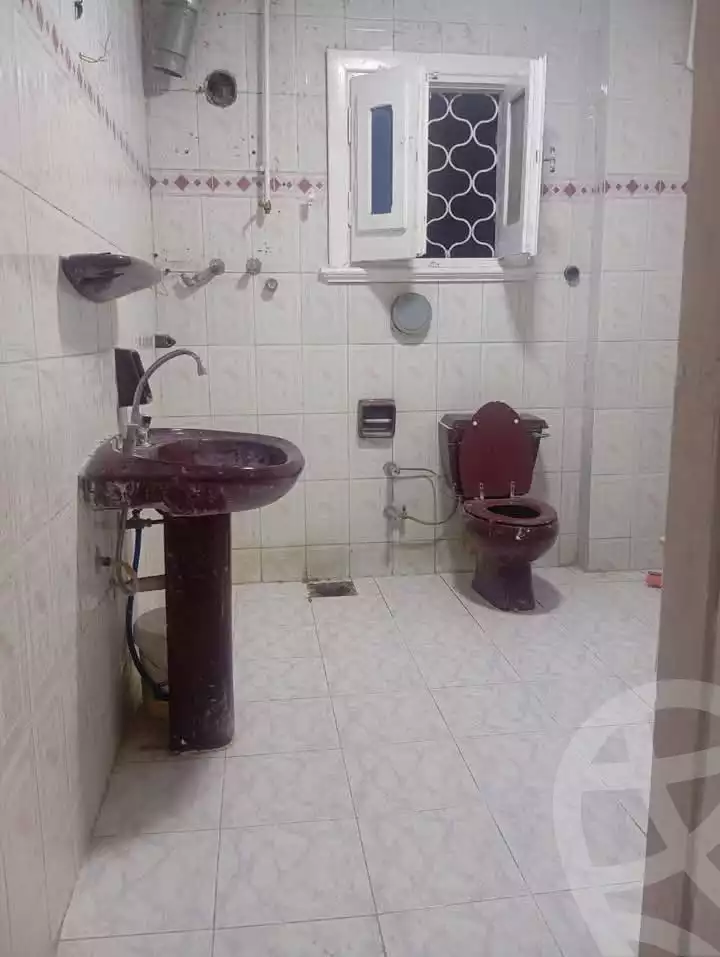 https://aqarmap.com.eg/ar/listing/5953258-for-sale-alexandria-l-jmy-lbytsh-el-hay-st