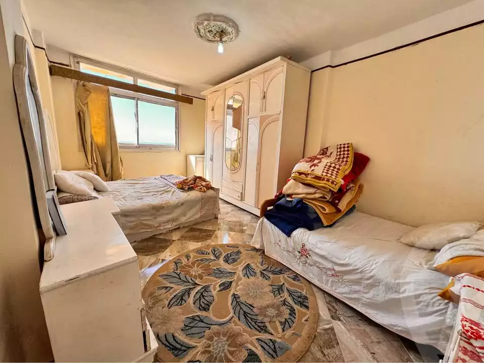 https://aqarmap.com.eg/ar/listing/5953908-for-sale-alexandria-miami-khld-bn-lwlyd