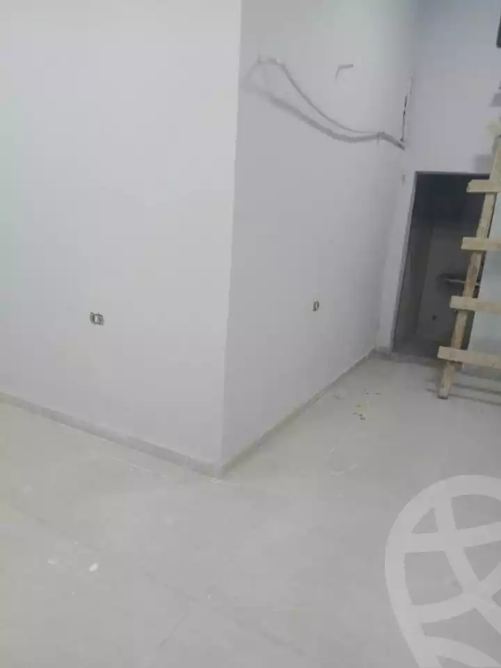 https://aqarmap.com.eg/ar/listing/5954155-for-rent-cairo-mokattam-lhdb-l-ly-shareaa-9