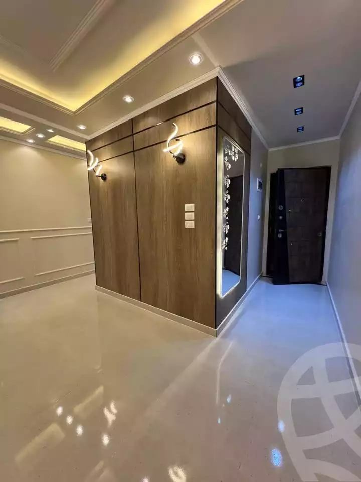 https://aqarmap.com.eg/ar/listing/5954310-for-sale-alexandria-l-jmy-el-hanouvel-kasr-al-quiri-st-1
