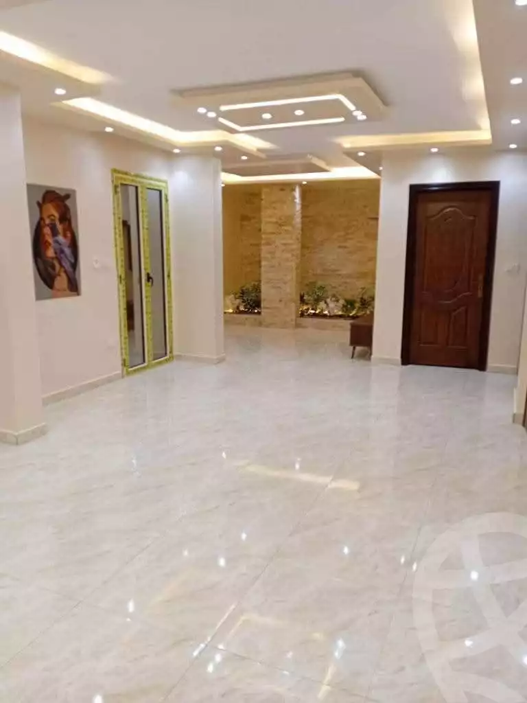 https://aqarmap.com.eg/en/listing/5957443-for-sale-alexandria-l-jmy-lbytsh-mahmoud-awad-st