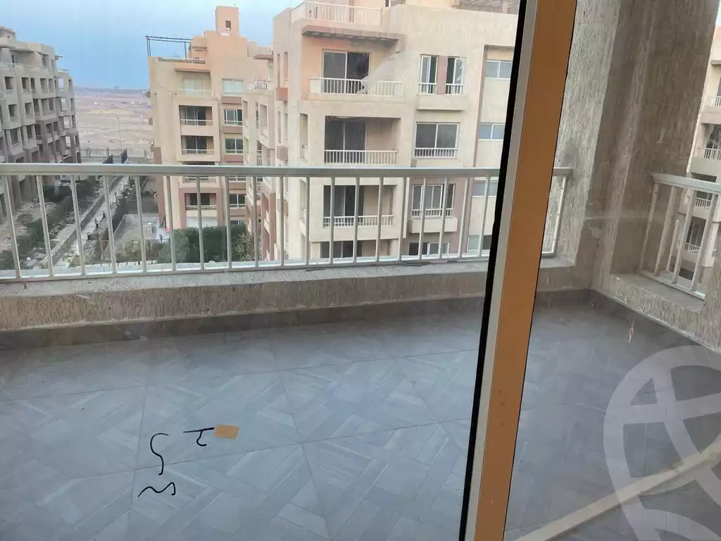 https://aqarmap.com.eg/en/listing/5957649-for-sale-cairo-6th-of-october-compounds-garden-hills