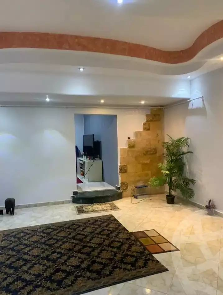 https://aqarmap.com.eg/ar/listing/5960871-for-rent-cairo-mokattam-lhdb-l-ly-shr-krym-bnwn