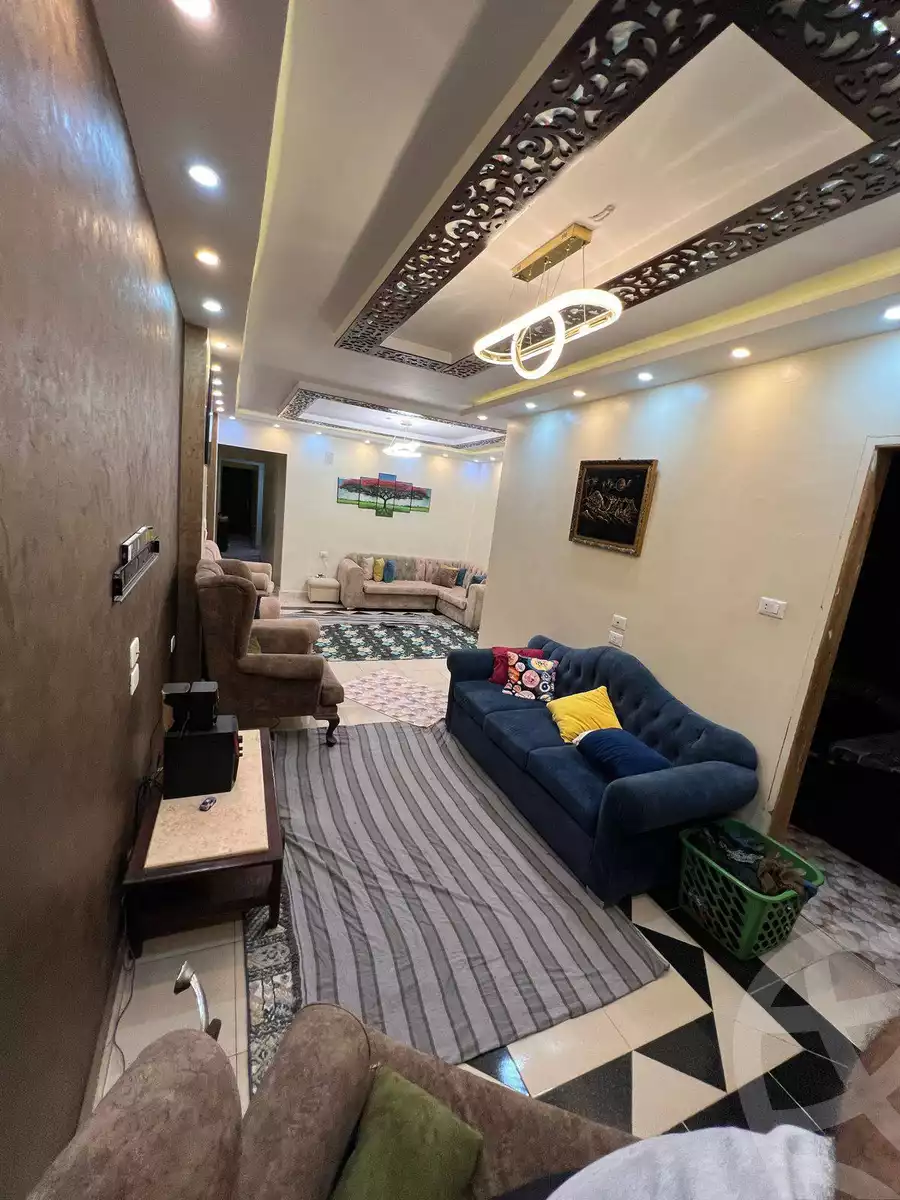 https://aqarmap.com.eg/ar/listing/5961130-for-sale-cairo-helwan-hadayek-helwan-el-shareef