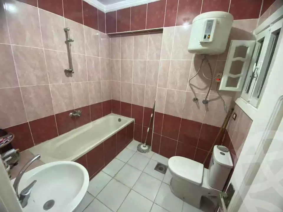 https://aqarmap.com.eg/en/listing/5961971-for-sale-alexandria-shds