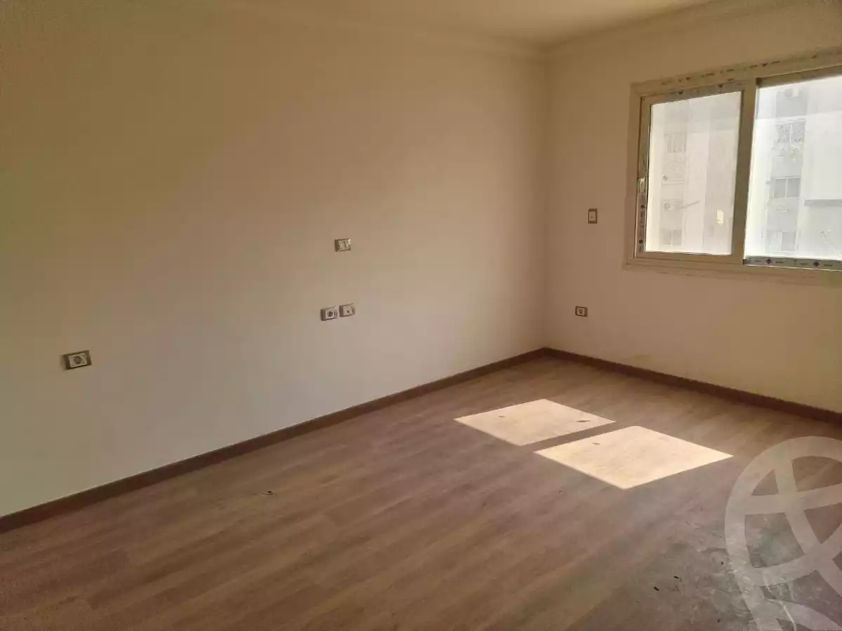 https://aqarmap.com.eg/en/listing/5962248-for-rent-cairo-new-cairo-compounds-jyd