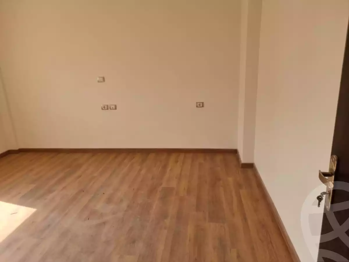 https://aqarmap.com.eg/en/listing/5962248-for-rent-cairo-new-cairo-compounds-jyd