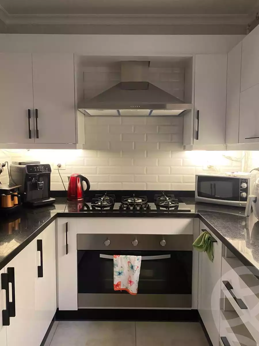 https://aqarmap.com.eg/ar/listing/5964266-for-sale-cairo-new-cairo-lrhb-city-phase-4-mostafa-kamel-st