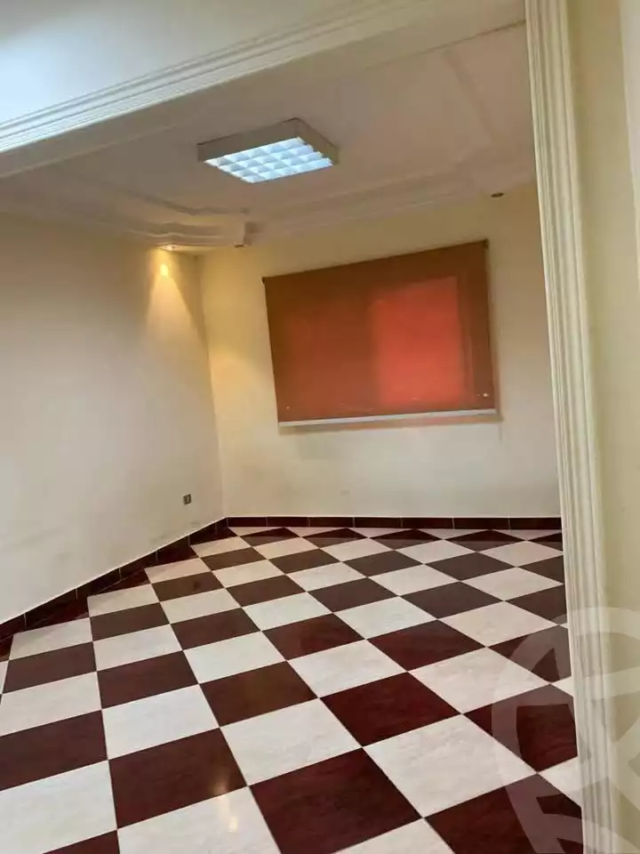 https://aqarmap.com.eg/en/listing/5965187-for-sale-cairo-mokattam-lhdb-l-ly-diplomats-neighborhood -el-imam-el-hussein-st