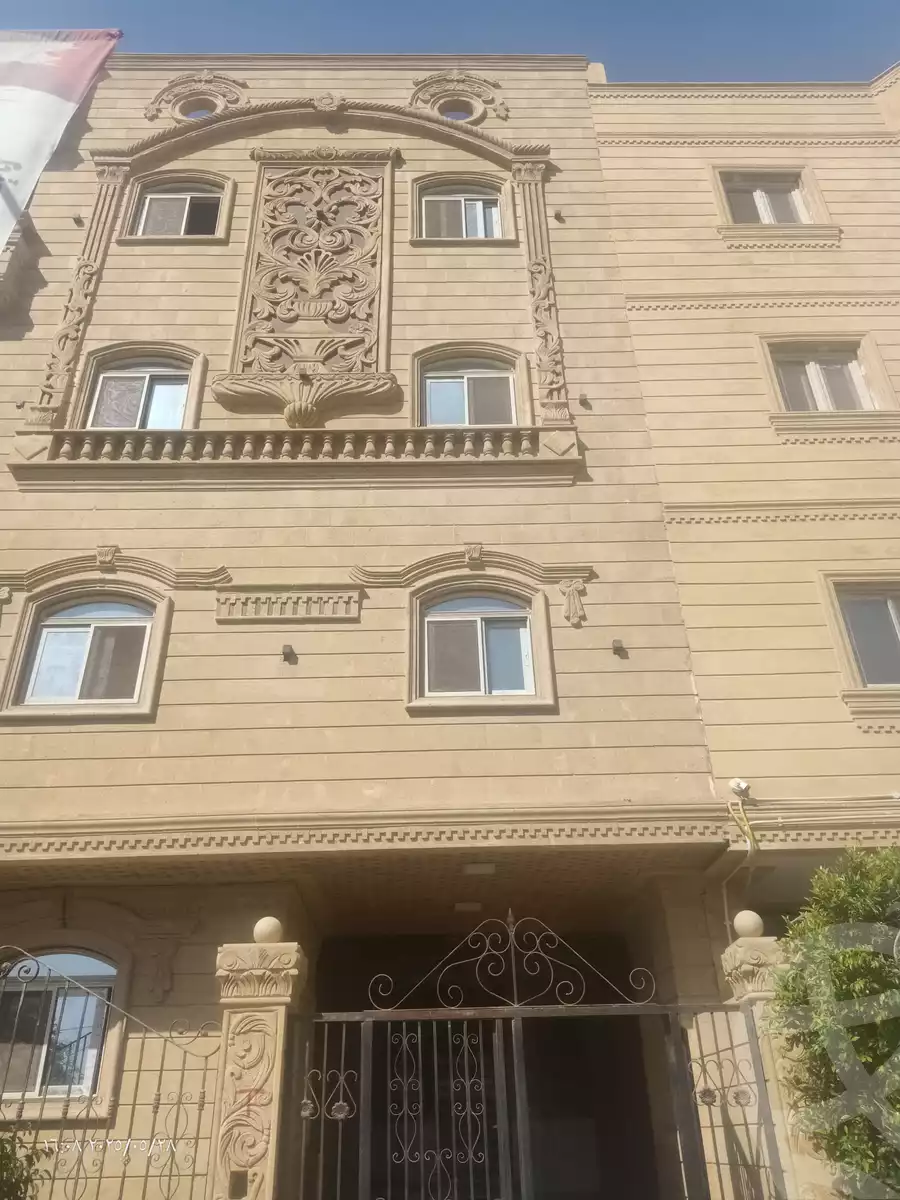 https://aqarmap.com.eg/ar/listing/5900370-for-sale-cairo-badr-city-hai-el-ashgar-featured-neighborhood-bait-el-watan-rd