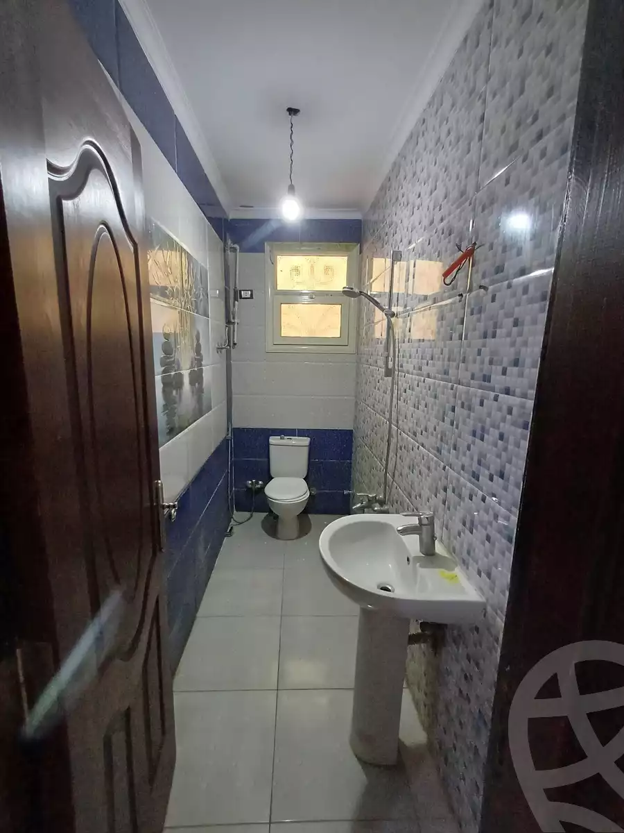 https://aqarmap.com.eg/en/listing/5968561-for-rent-cairo-mokattam-el-hadabah-el-wosta-el-mantaqa-el-khamsa