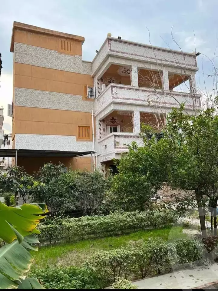 https://aqarmap.com.eg/ar/listing/5968702-for-sale-alexandria-l-jmy-lbytsh-el-hanafeya-st