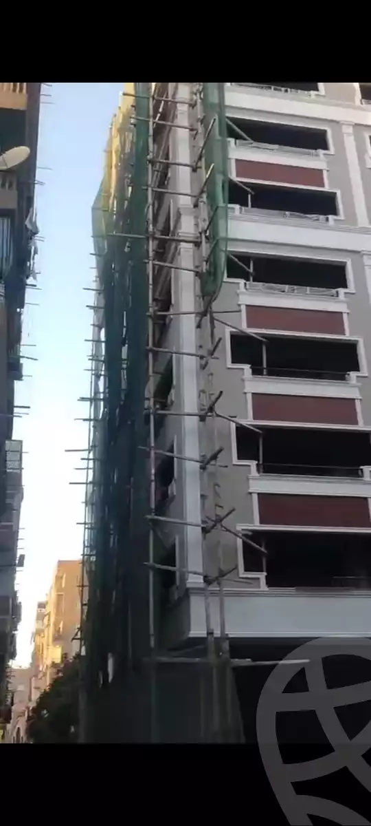 https://aqarmap.com.eg/ar/listing/5969715-for-sale-cairo-shoubra-el-mzalat-ahmed-el-shaikh-st