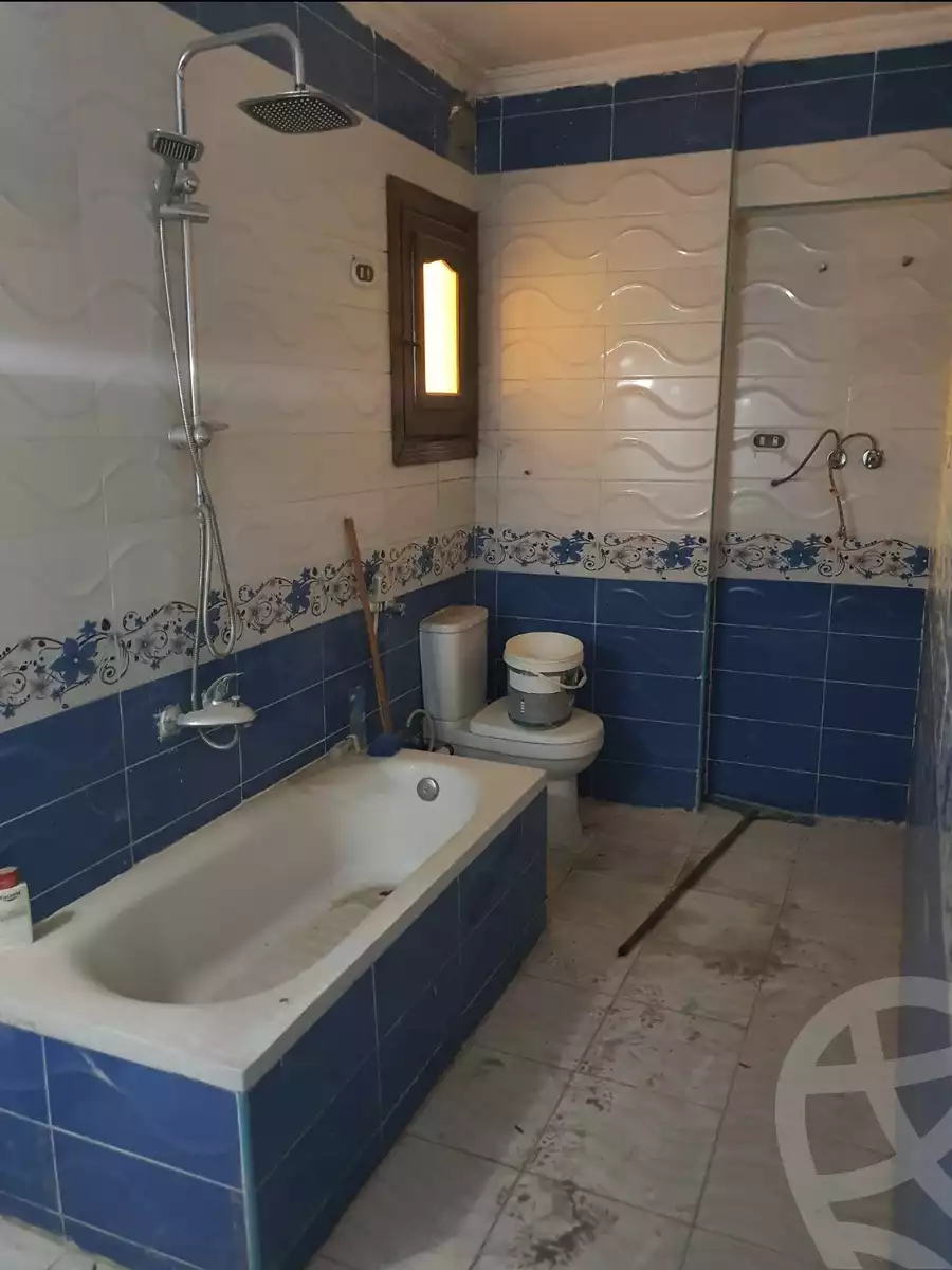 https://aqarmap.com.eg/en/listing/5969883-for-sale-alexandria-new-miami-compounds-new-miami-doctors-city