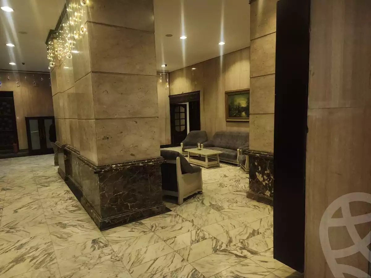 https://aqarmap.com.eg/ar/listing/5970882-for-sale-cairo-manial-abd-el-aziz-al-saud-st