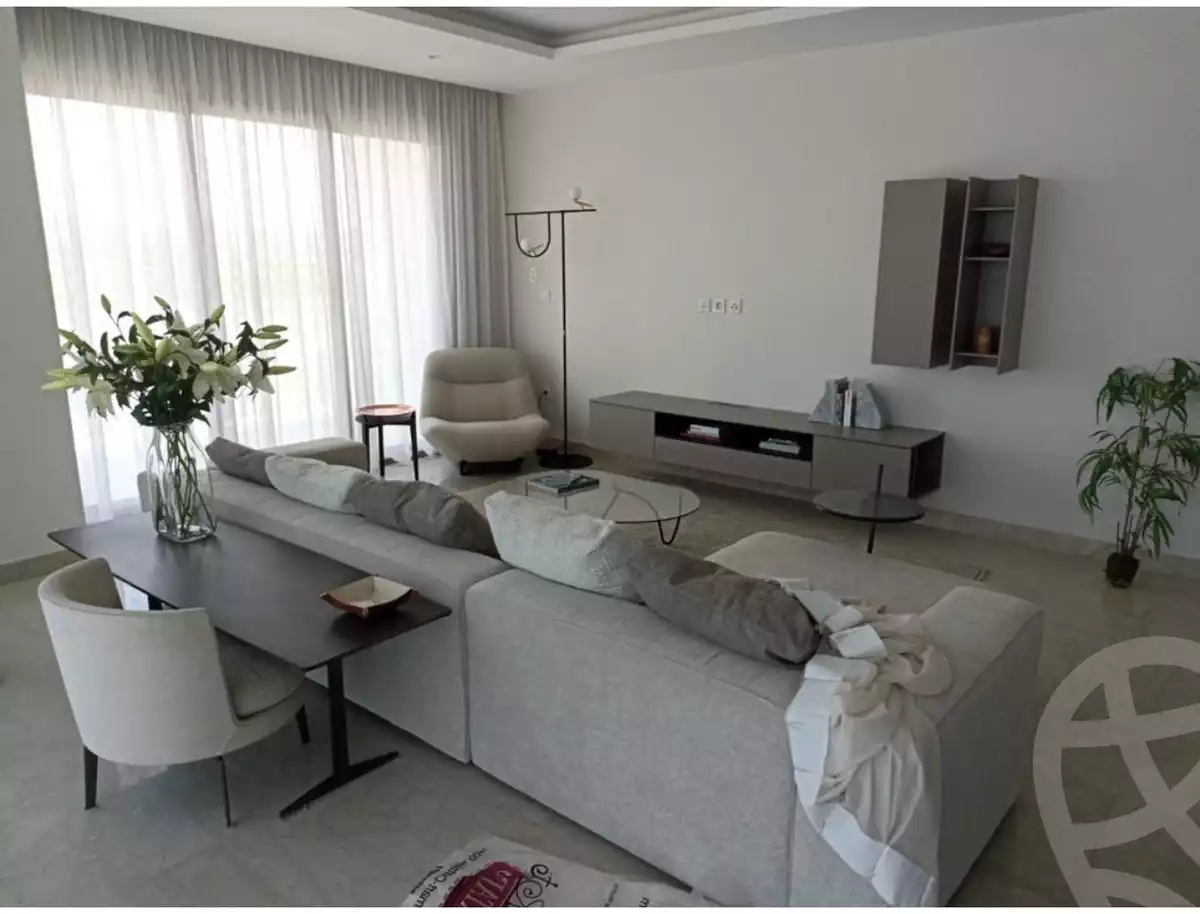 https://aqarmap.com.eg/en/listing/5971082-for-sale-cairo-el-sheikh-zayed-city-compounds-zyd-wr-llttwyr-park-towers-zed-el-sheikh-zayed-compound