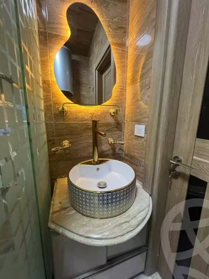 https://aqarmap.com.eg/en/listing/5971323-for-sale-cairo-mokattam-el-hadabah-el-wosta