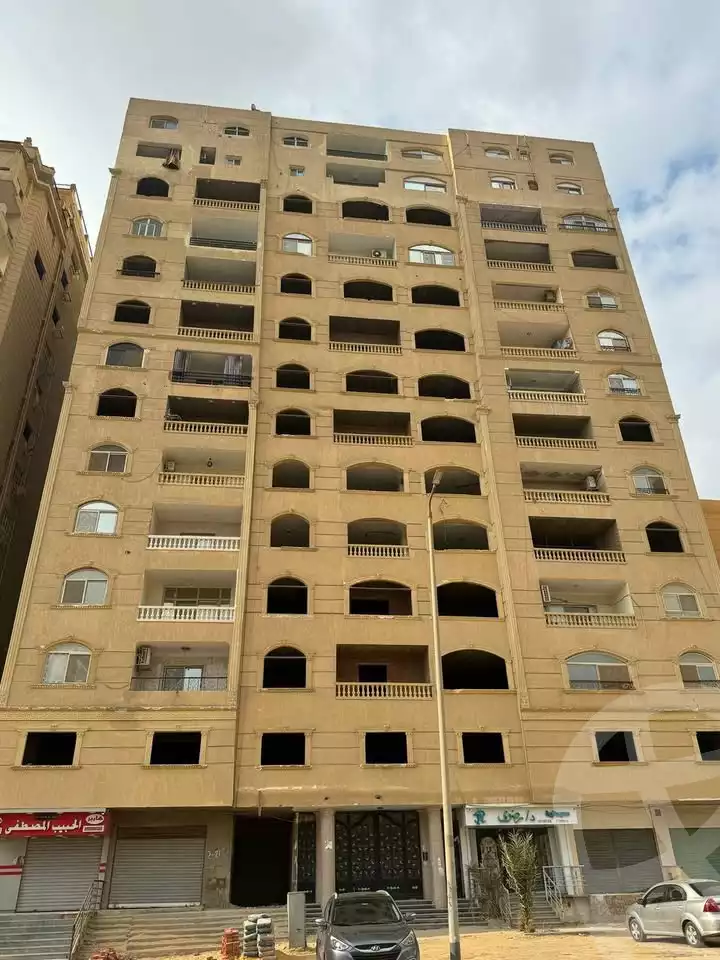 https://aqarmap.com.eg/en/listing/5971534-for-sale-cairo-mokattam-el-hadabah-el-wosta-rd-lmbhth