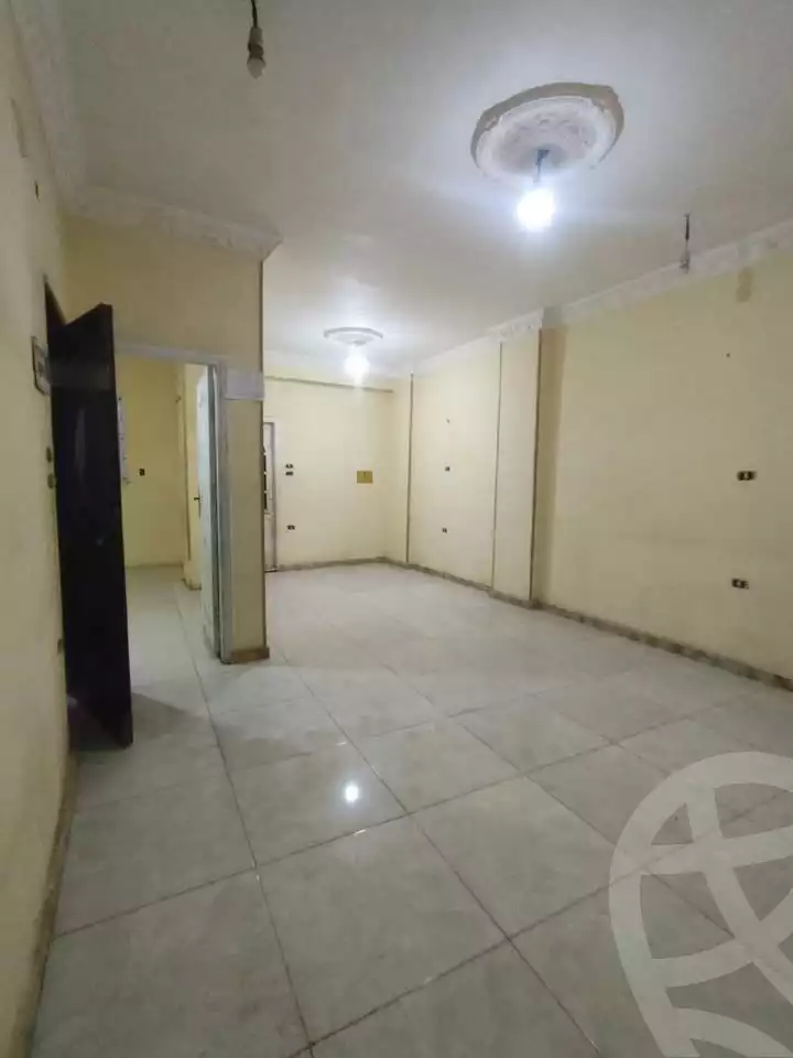 https://aqarmap.com.eg/ar/listing/5972400-for-rent-qalyubia-shubra-el-khaima-om-bayoumi