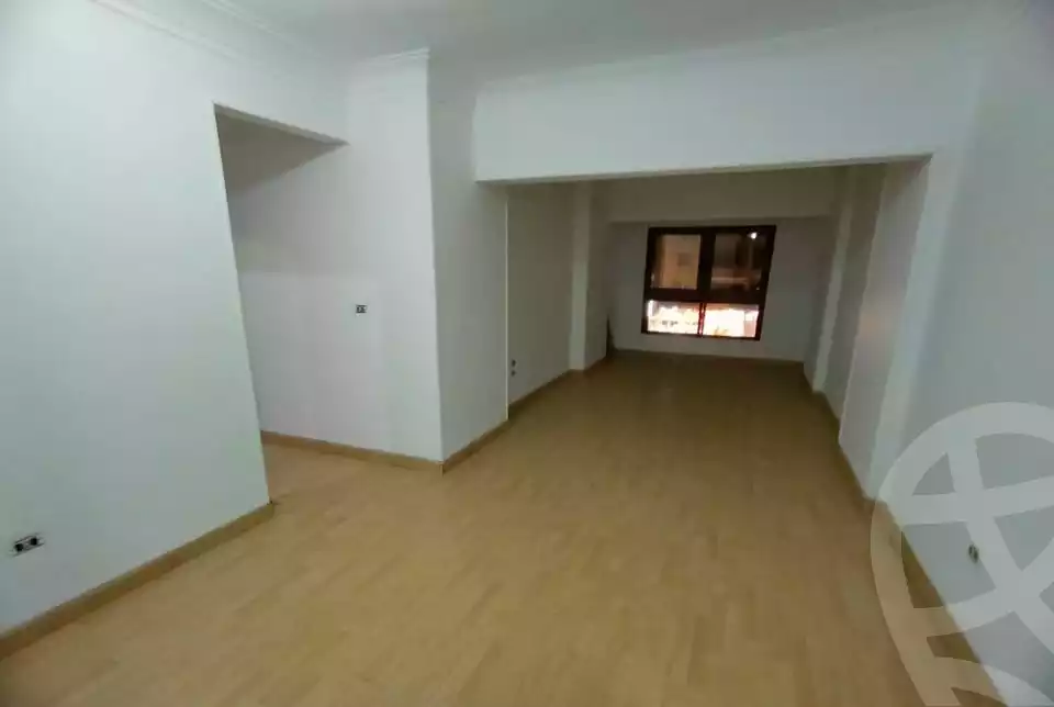 https://aqarmap.com.eg/ar/listing/5972522-for-rent-cairo-mokattam-lhdb-l-ly
