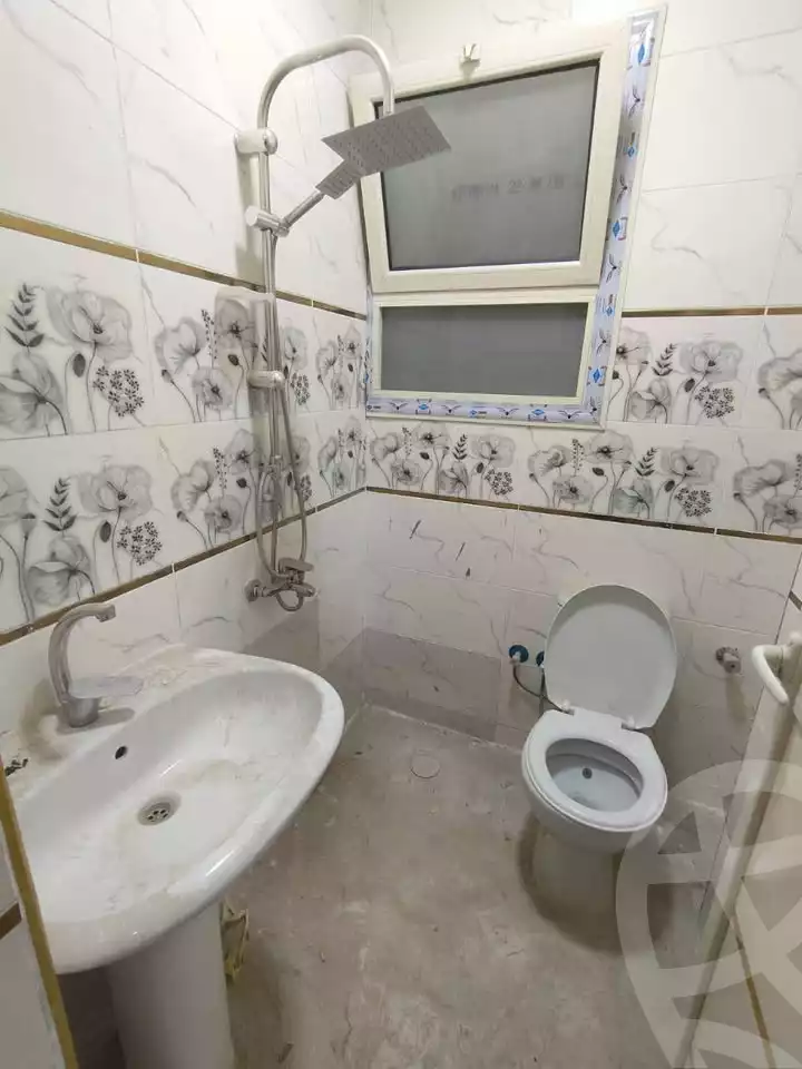 https://aqarmap.com.eg/ar/listing/5973686-for-sale-qalyubia-shubra-el-khaima-shubra-el-khaima-city-teraat-el-shabouri-st