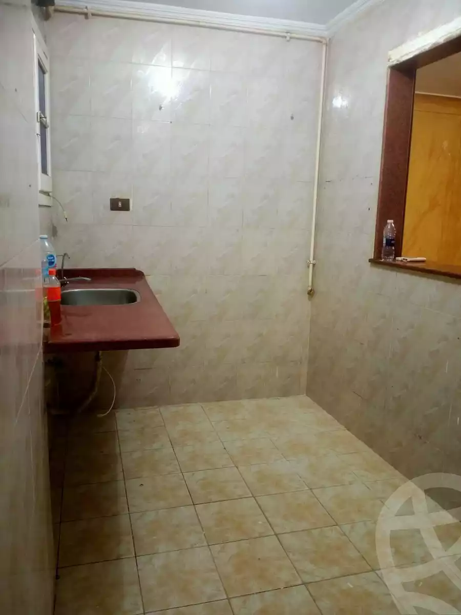 https://aqarmap.com.eg/ar/listing/5974946-for-rent-alexandria-miami-ibn-moeslh-al-arman-st