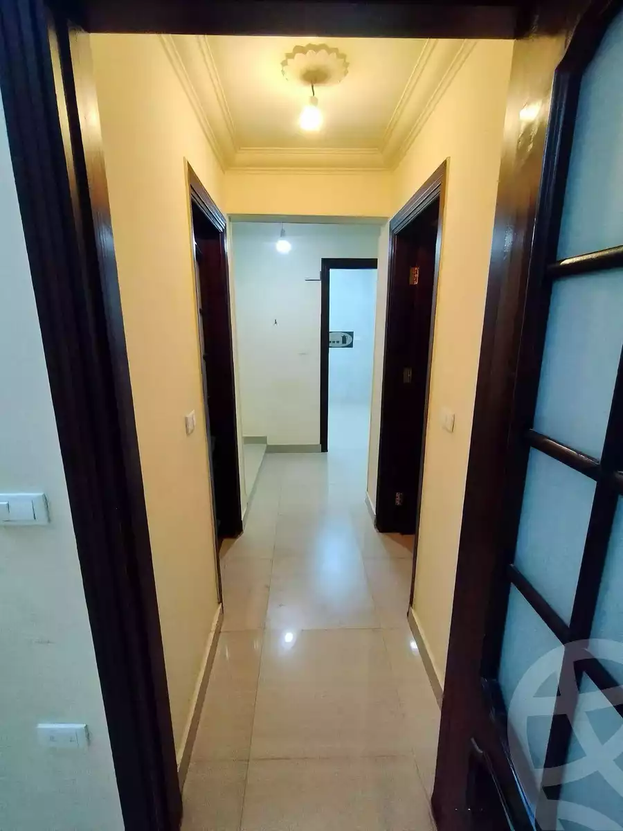 https://aqarmap.com.eg/en/listing/5975759-for-sale-cairo-helwan-helwan-el-sharkeya-ryad-pasha-st