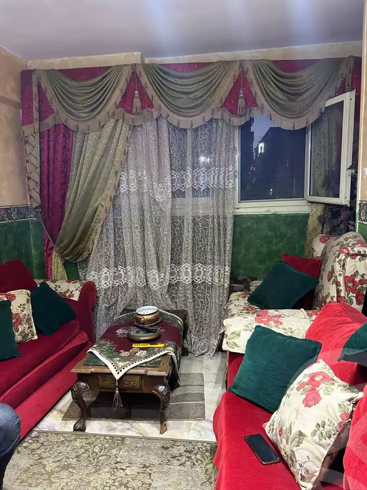 https://aqarmap.com.eg/en/listing/5975946-for-sale-alexandria-bahray-el-anfoshy-saqr-basha-st
