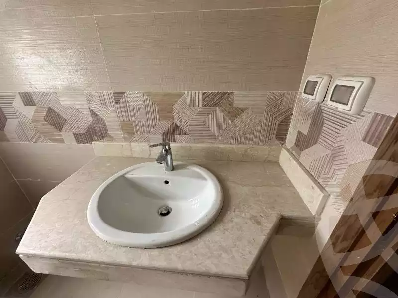 https://aqarmap.com.eg/en/listing/5976711-for-sale-cairo-new-cairo-madinaty-bryfdw