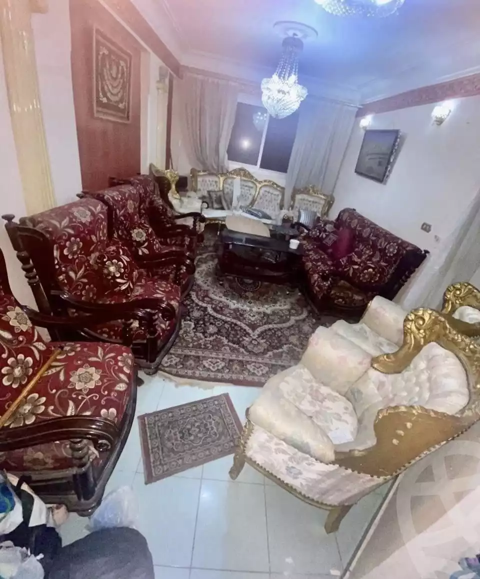 https://aqarmap.com.eg/en/listing/5978036-for-sale-alexandria-bakoos-el-souk-station-st