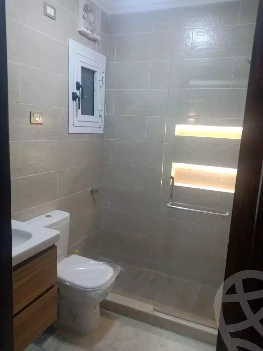https://aqarmap.com.eg/en/listing/5978501-for-sale-alexandria-l-jmy-lbytsh-qased-kareem-st
