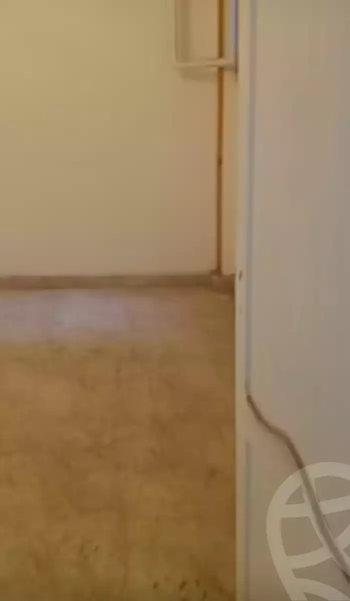 https://aqarmap.com.eg/ar/listing/5979869-for-sale-cairo-helwan-hadayek-helwan-el-khashab-canal