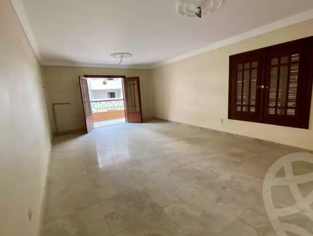 https://aqarmap.com.eg/en/listing/5980316-for-sale-cairo-mokattam-lhdb-l-ly-taqseem-el-zohour