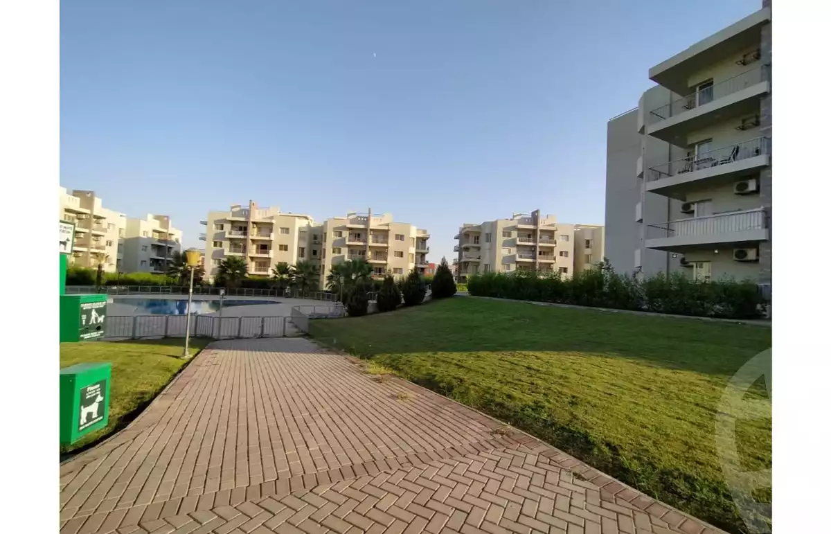 https://aqarmap.com.eg/en/listing/5980448-for-sale-cairo-el-sheikh-zayed-city-compounds-dh-drys