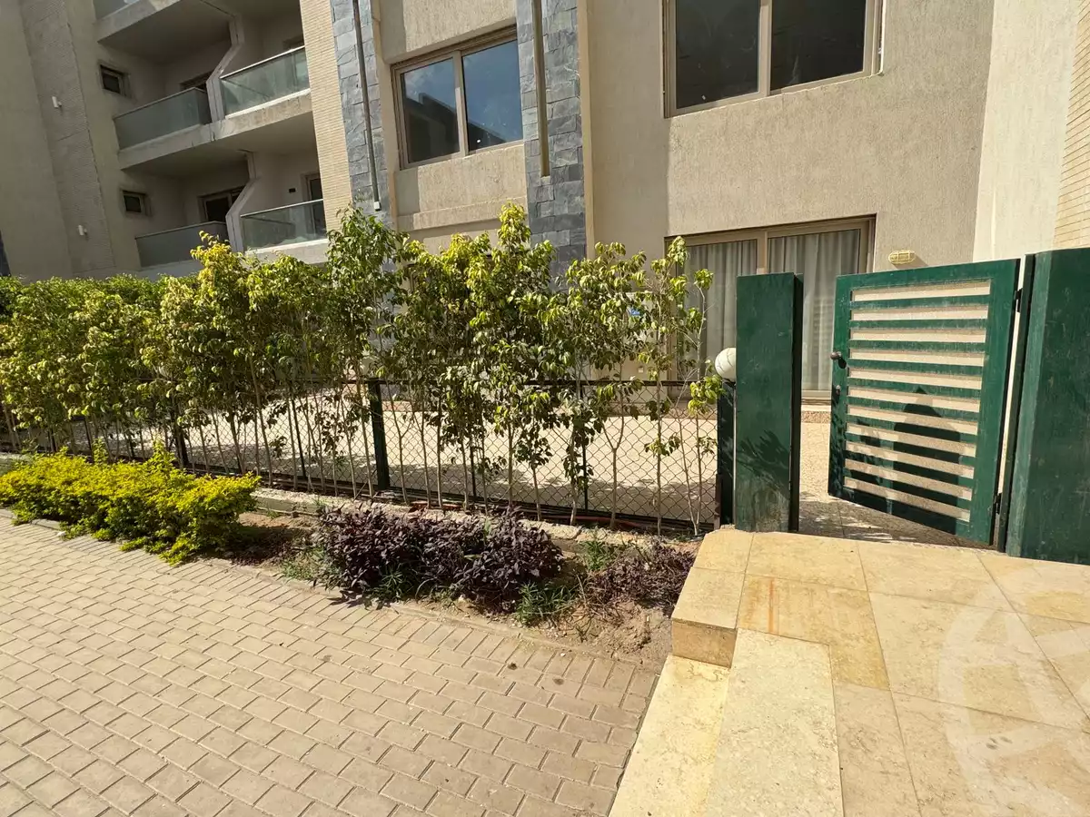 https://aqarmap.com.eg/en/listing/5874144-for-rent-cairo-new-cairo-compounds-moon-valley