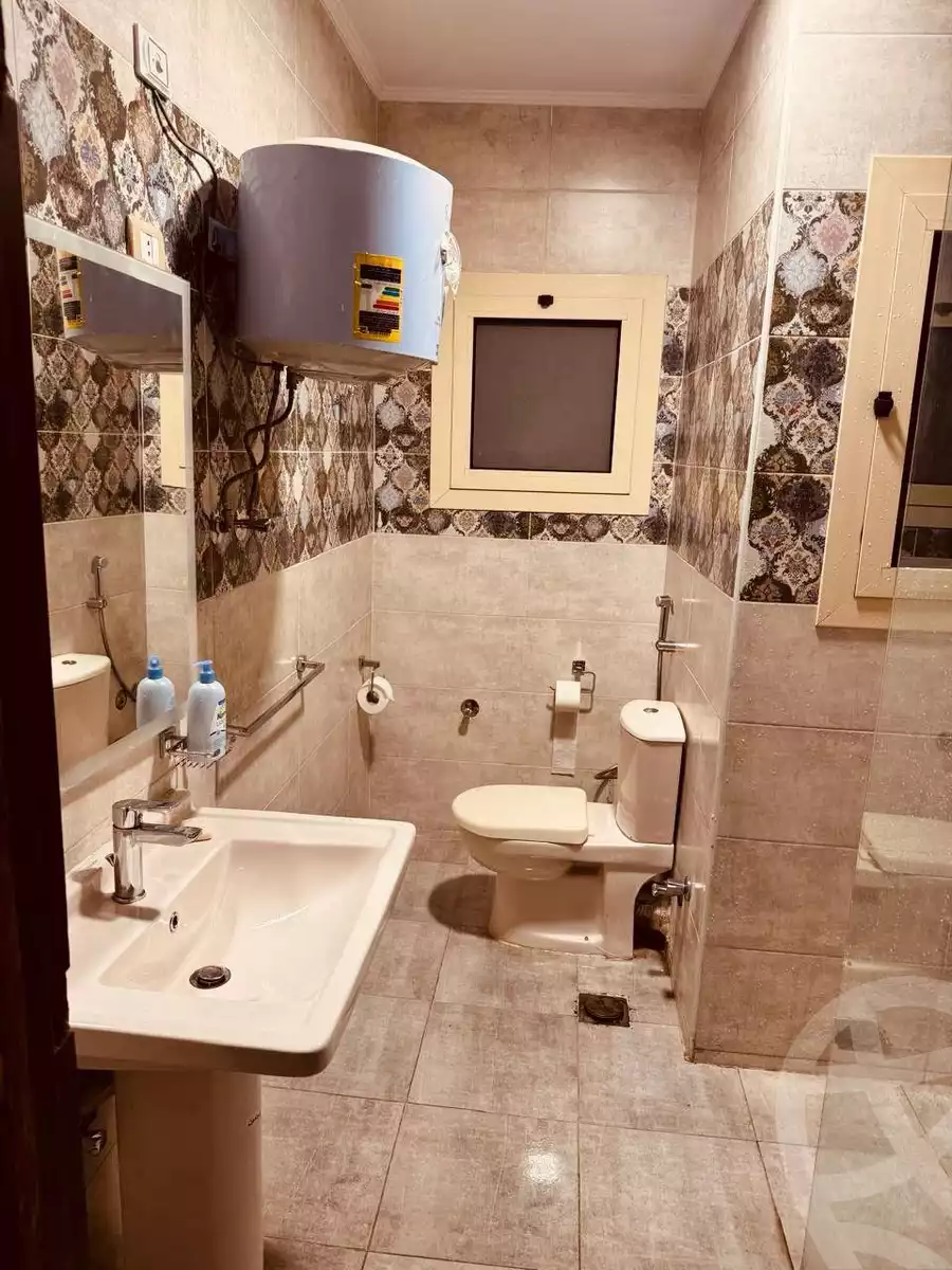 https://aqarmap.com.eg/en/listing/5980913-for-rent-cairo-el-sheikh-zayed-city-compounds-el-khamayel