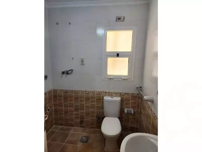 https://aqarmap.com.eg/en/listing/5981053-for-sale-cairo-new-cairo-madinaty-third-zone-buildings-talaat-moustafa-road