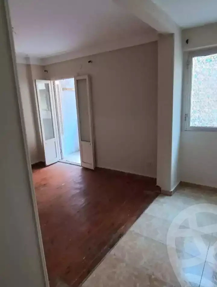 https://aqarmap.com.eg/en/listing/5981597-for-sale-alexandria-zezenia