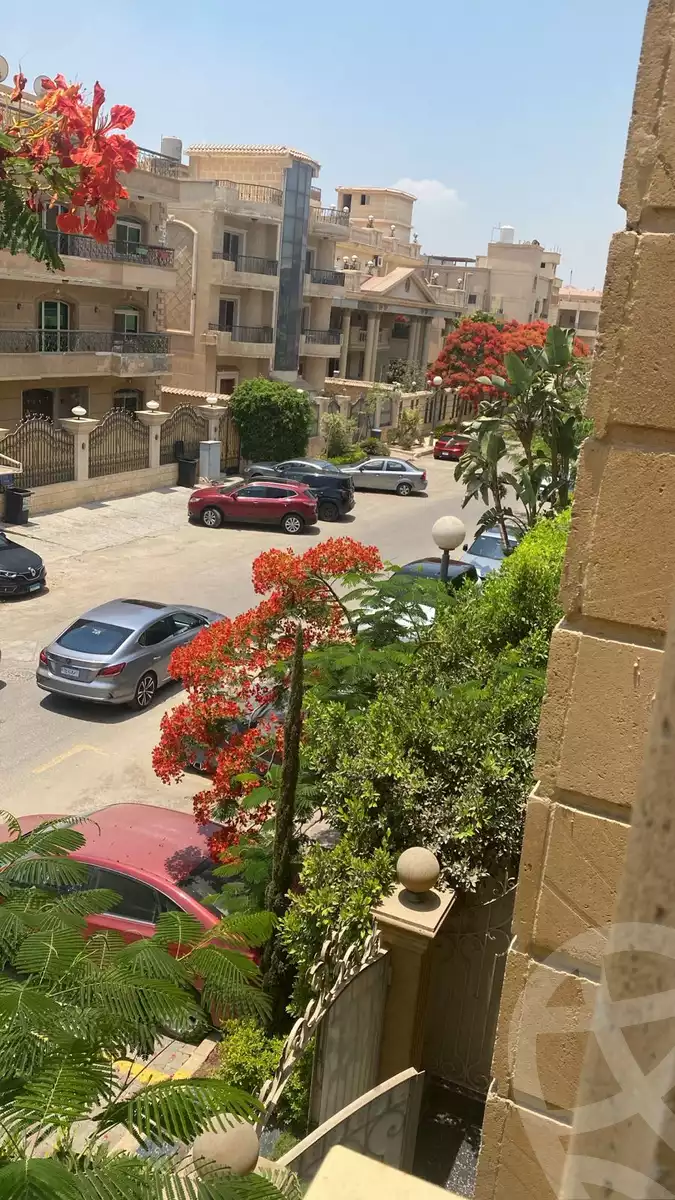 https://aqarmap.com.eg/en/listing/5953318-for-sale-cairo-new-cairo-compounds-lmn-l-m