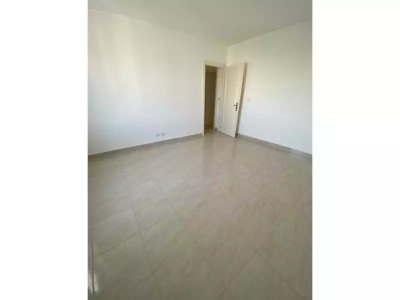 https://aqarmap.com.eg/ar/listing/5982623-for-sale-cairo-new-cairo-madinaty-fourteenth-zone-buildings-fourteenth-zone-buildings
