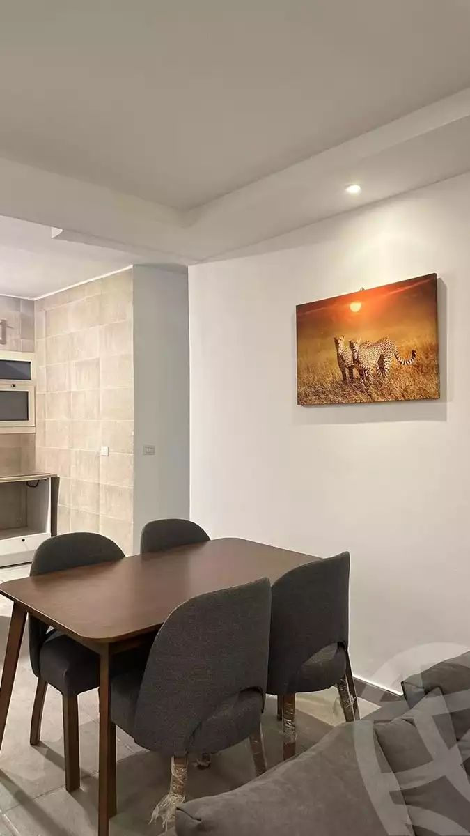 https://aqarmap.com.eg/en/listing/5982644-for-sale-cairo-el-sheikh-zayed-city-compounds-dh-drys