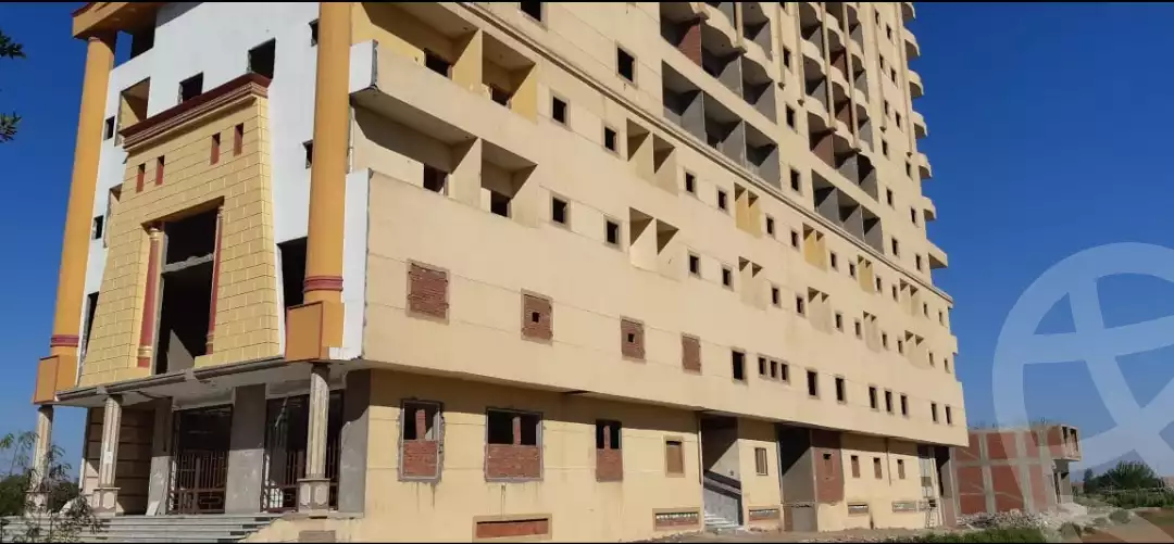 https://aqarmap.com.eg/en/listing/5983086-for-sale-sharqia-zagazig-zagazig-city-ghasham-rd