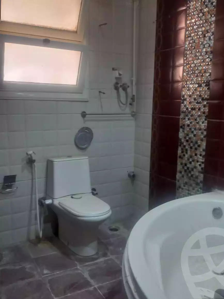 https://aqarmap.com.eg/en/listing/5984960-for-rent-cairo-new-cairo-ganob-el-akadamiya-south-academy-g-yassin-abd-el-ghafar-st