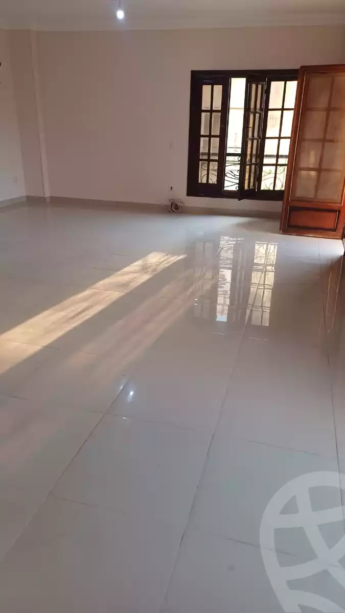 https://aqarmap.com.eg/ar/listing/5984988-for-rent-cairo-new-cairo-el-yassamin-el-yasmeen-4-ali-al-sibai-st