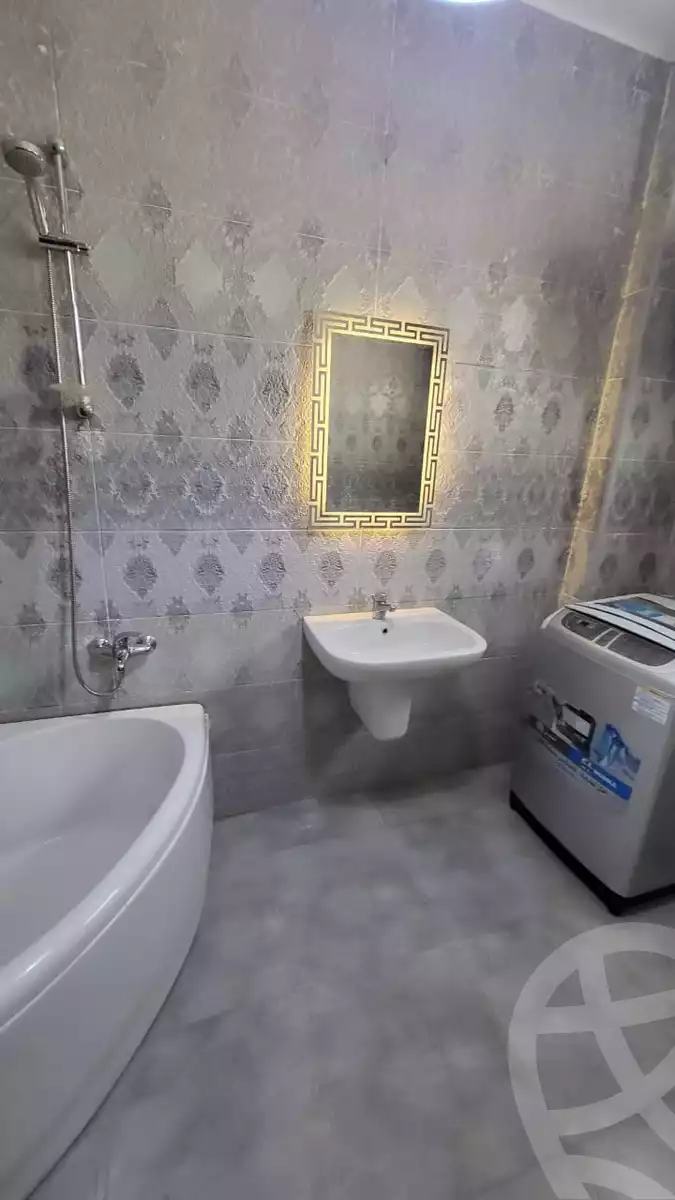 https://aqarmap.com.eg/en/listing/5985006-for-rent-cairo-new-cairo-compounds-hadayek-el-fedaa