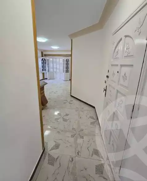 https://aqarmap.com.eg/ar/listing/5985016-for-sale-alexandria-l-jmy-shataa-el-nakheel-armed-forces-buildings