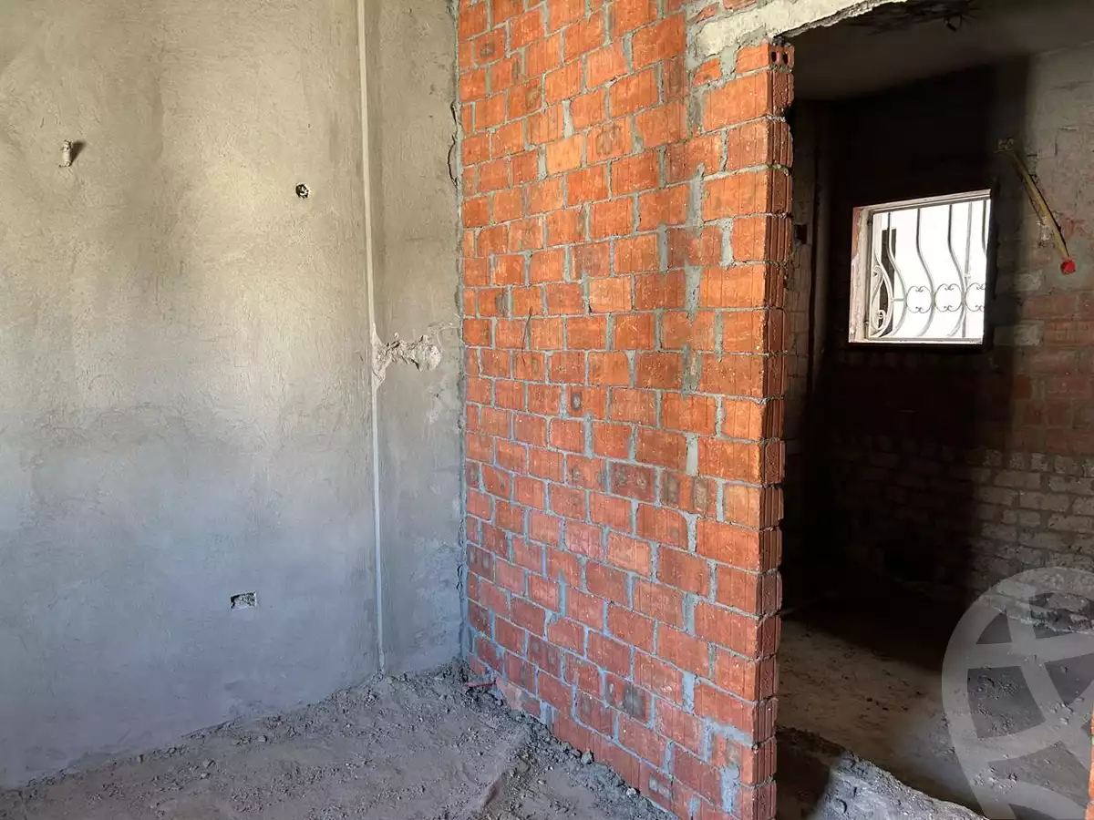 https://aqarmap.com.eg/ar/listing/5986306-for-sale-cairo-el-sheikh-zayed-city-compounds-el-khamayel